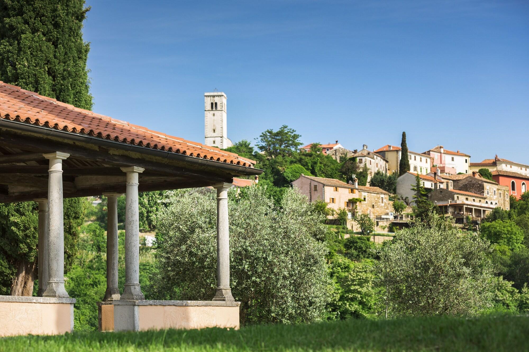 Palazzo Angelica B&B Adults Only Oprtalj 外观 照片