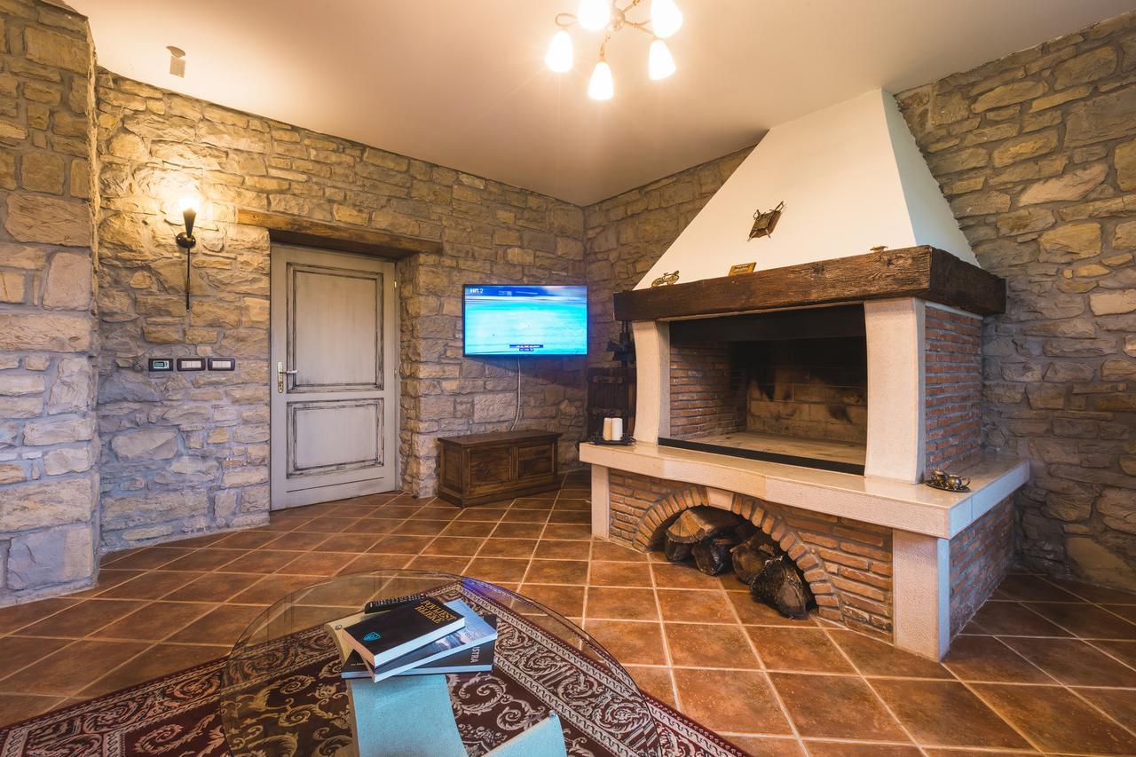 Palazzo Angelica B&B Adults Only Oprtalj 外观 照片